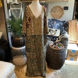 Bohemian Maxi Dress with Floral and Geometric Patterns